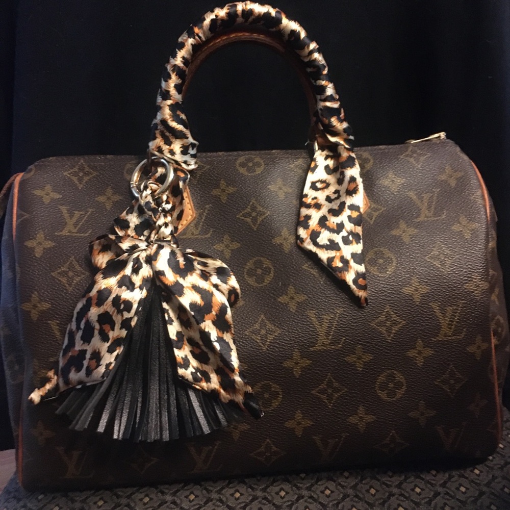 Purse scarf leopard set 2 + braided keychain charm